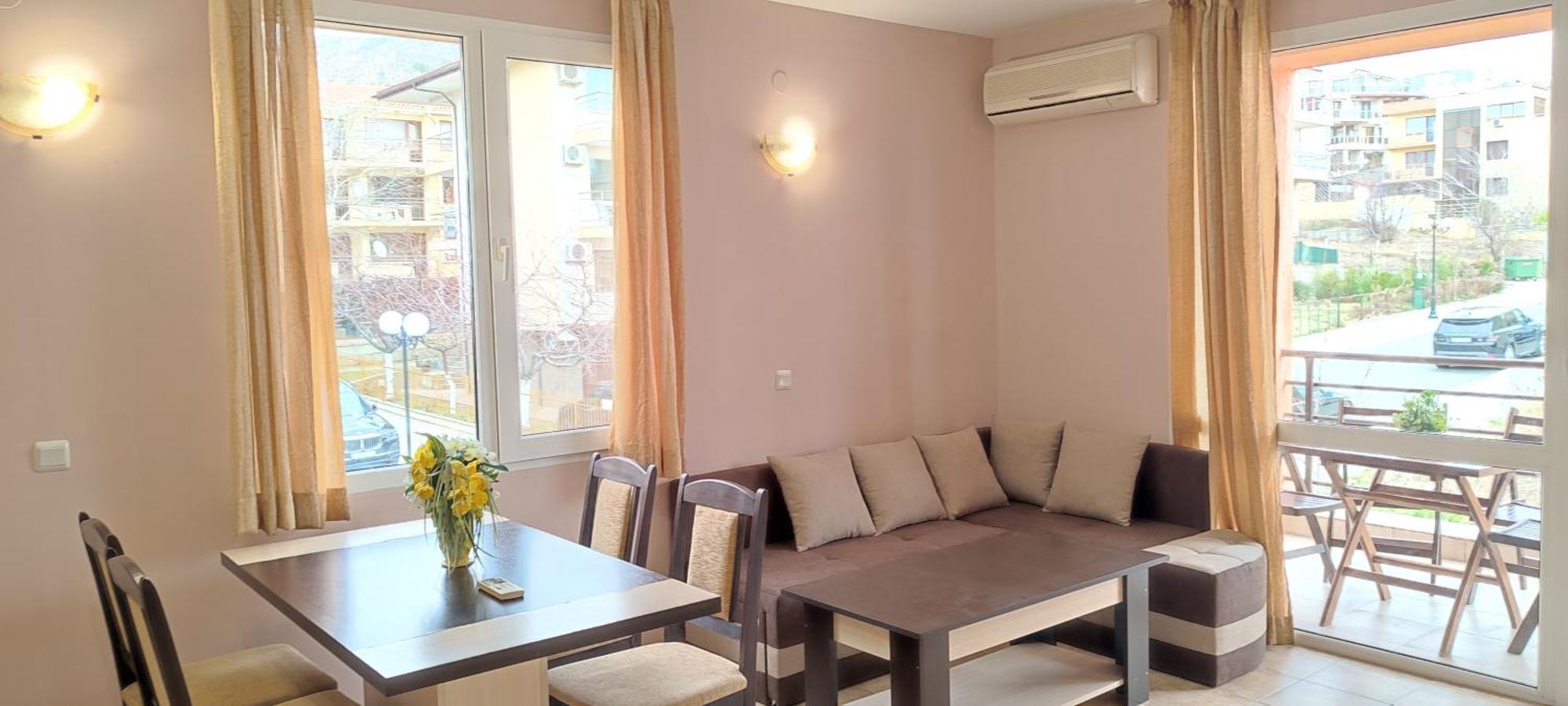 Dom-El Real Apartments 4 - Sveti Vlas Exteriér fotografie